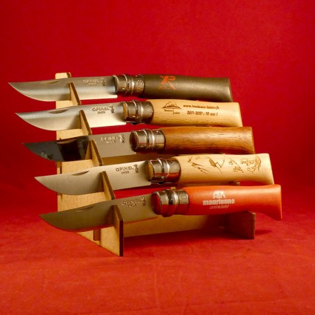 Medium display for 5 collectible knives