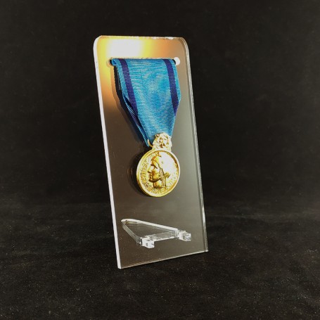 Set of 3 plexiglass displays for medals and military decorations