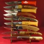 Medium display for 9 collectible knives