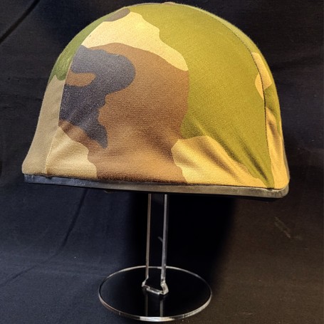 Plexiglas display for military helmet