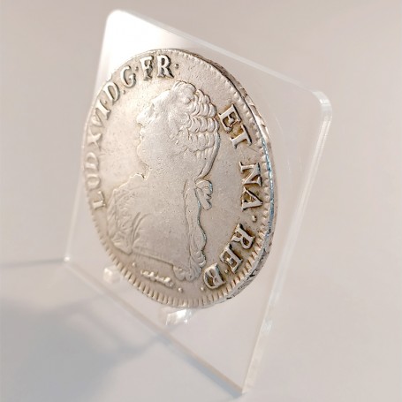 Set of 10 plexiglass displays for 40mm coins